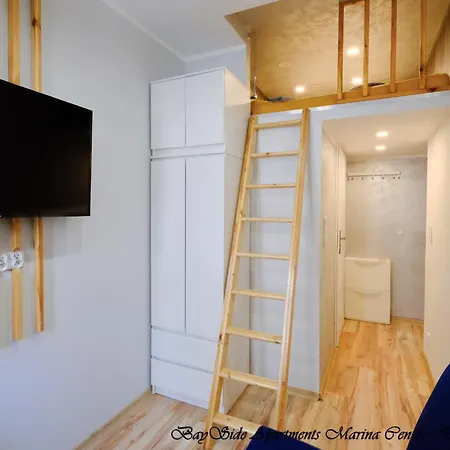 Bayside Marina Center דירה *