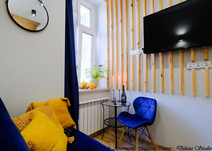 Bayside Marina Center *